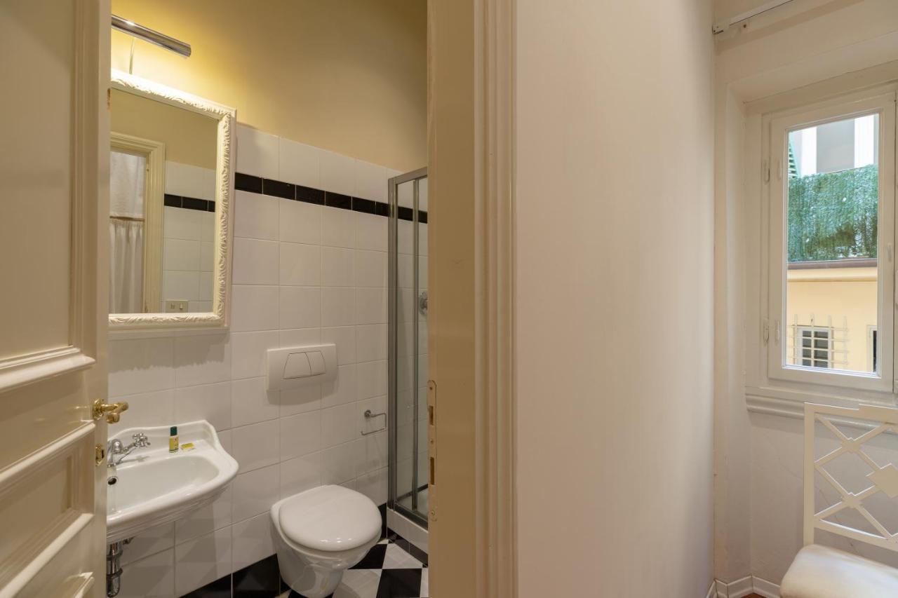 Big Apartment A Stone'S Throw From The Duomo Florence Exterior photo