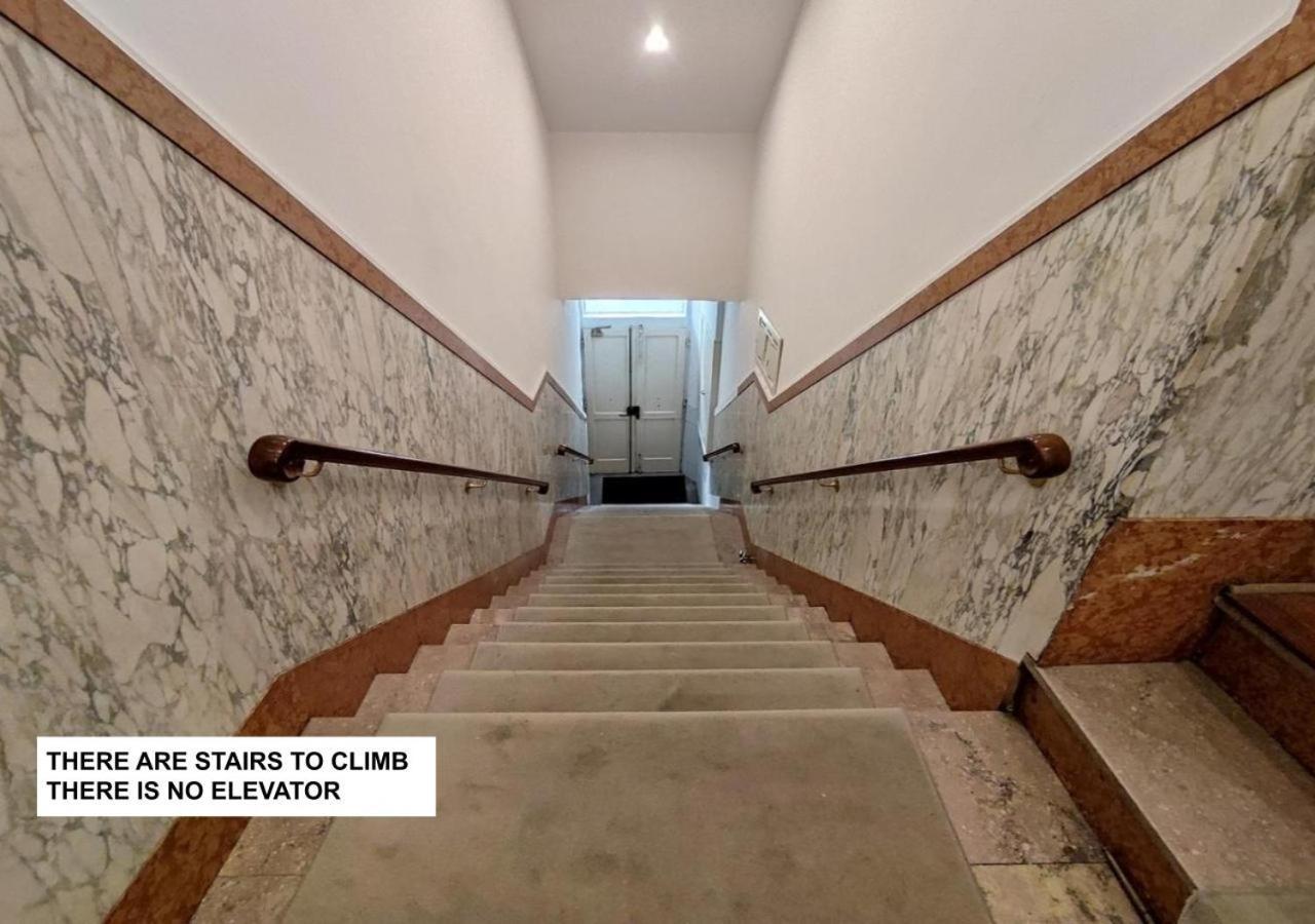 Big Apartment A Stone'S Throw From The Duomo Florence Exterior photo